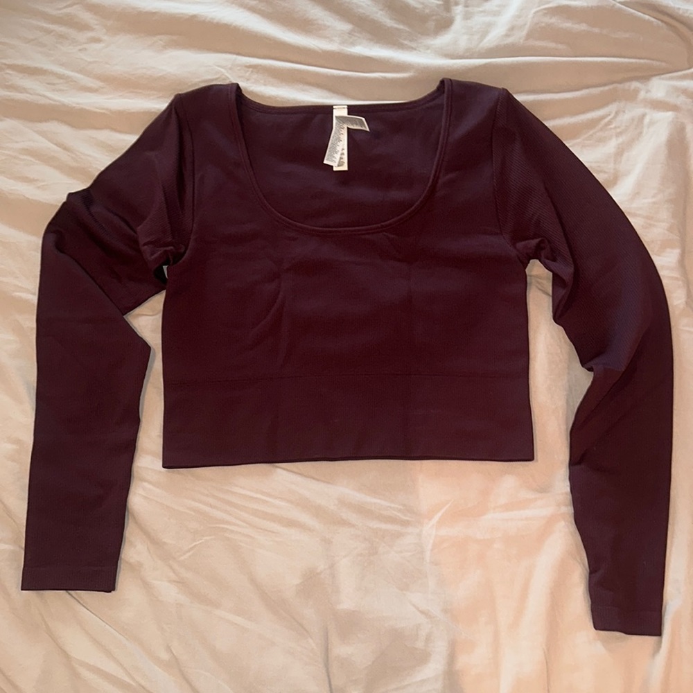 Athleta aurora seamless too long sleeve